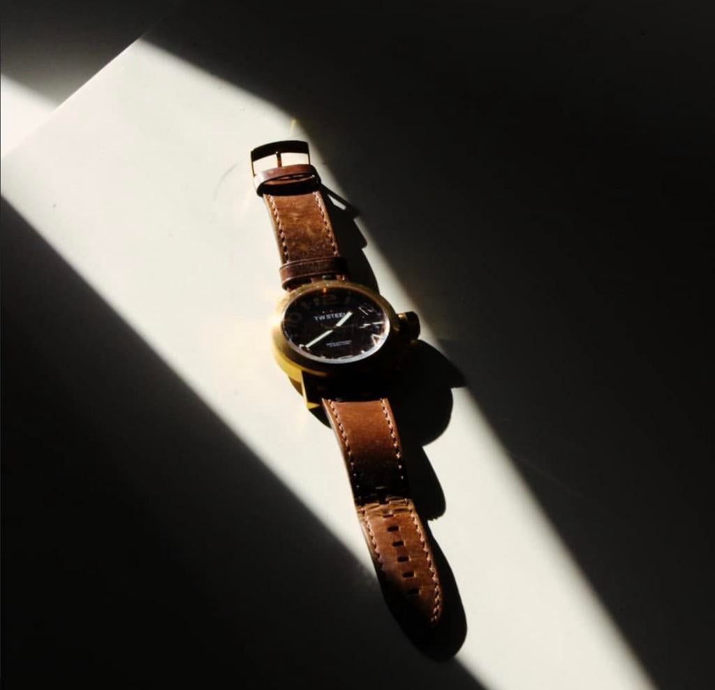 Antiek horloge - zelf oplaadbare batterij, Overige merken, Staal, Met bandje, Polshorloge