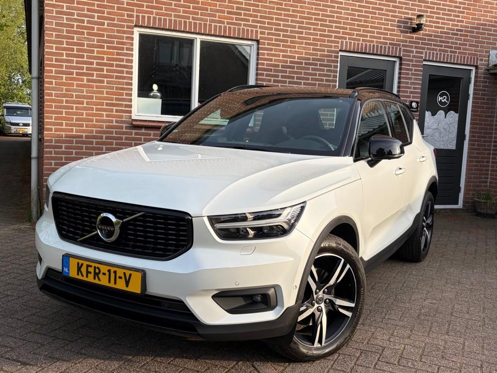 Volvo XC40 2.0 B4 R-design, 360cam, Stuur/stoel ruit verw. 1, Automaat, 196 pk, Gebruikt, 4 cilinders