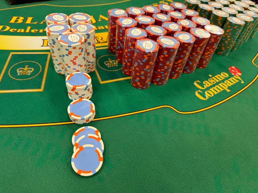 Casino / Poker chips (1643 stuks), Hobby en Vrije tijd, Ophalen, Zo goed als nieuw