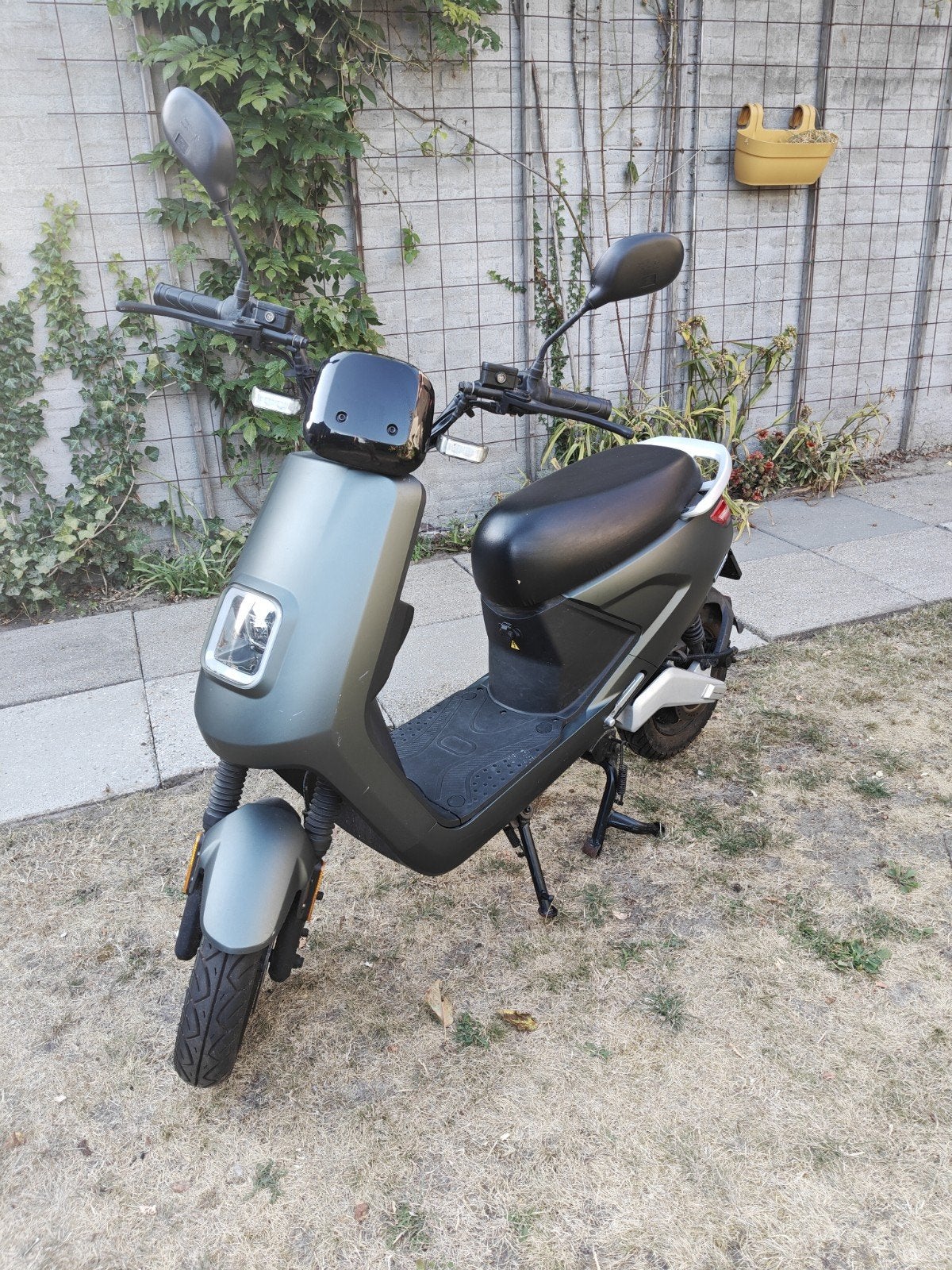 Elektrische scooter - Zo goed als nieuw, Fietsen en Brommers, Ophalen, Onbekend, Elektrisch, Zo goed als nieuw