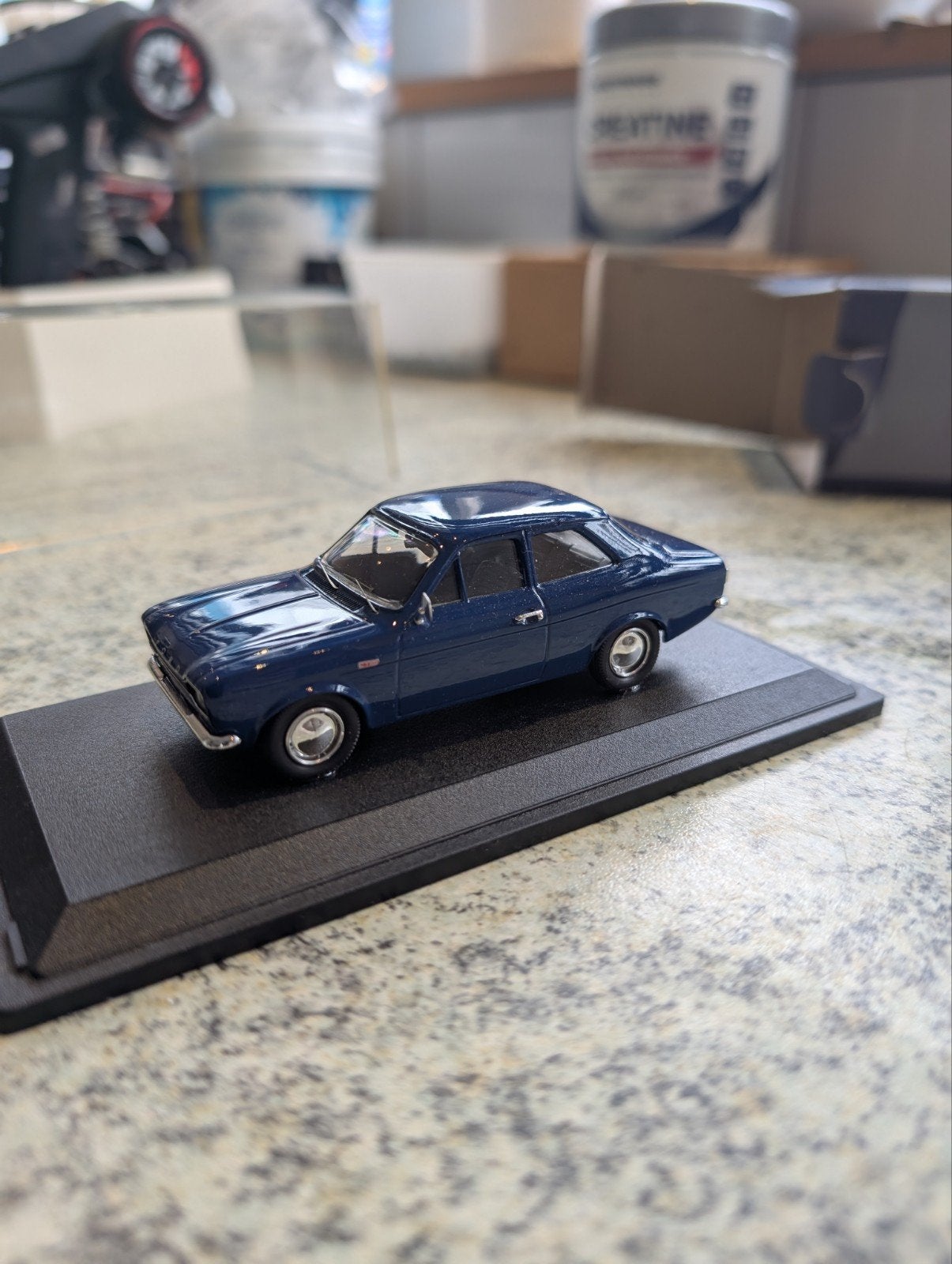 Ford Escort 1300 GT Royal Blue 1968 van Trofeu, Ophalen, Zo goed als nieuw, Auto, Overige merken