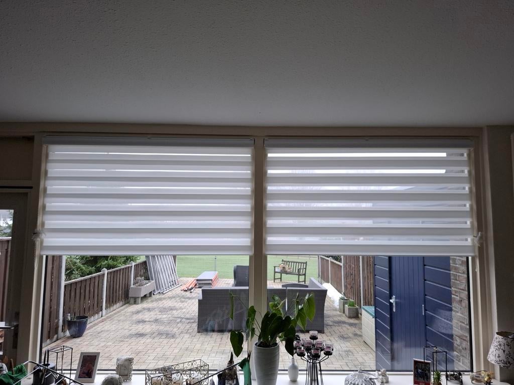 2x mooie en goede rolgordijnen, Ophalen of Verzenden, Gebruikt