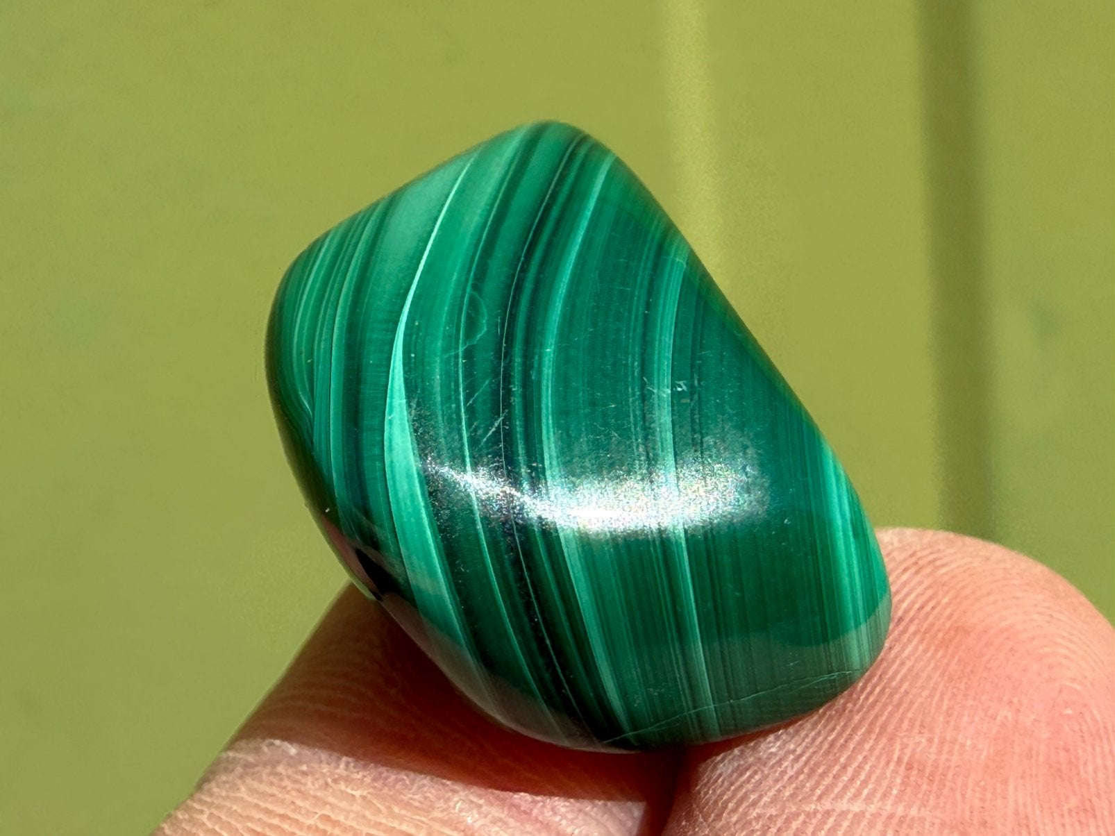 Malachiet broekzaksteen mineralen edelstenen, Verzamelen, Mineralen en Fossielen, Ophalen of Verzenden, Mineraal