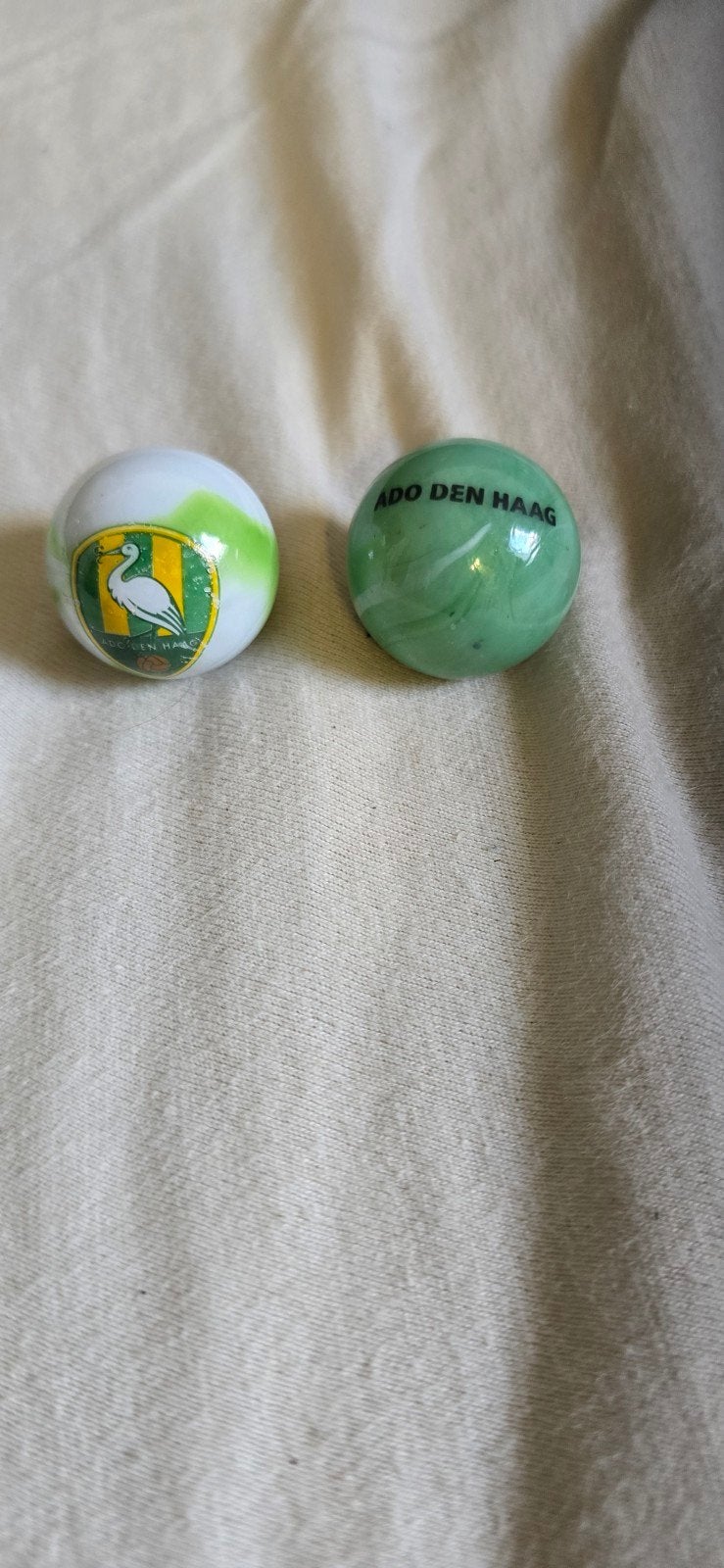 ADO Den Haag knikkers - set van 2, Verzamelen, Ophalen of Verzenden, Zo goed als nieuw, Overige binnenlandse clubs