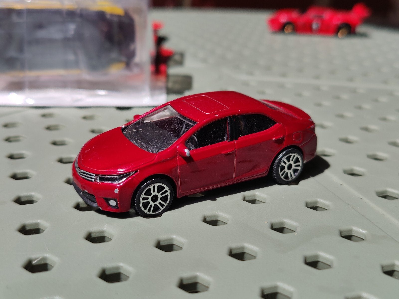 Majorette Toyota Corolla ROOD, Ophalen, Zo goed als nieuw, Auto
