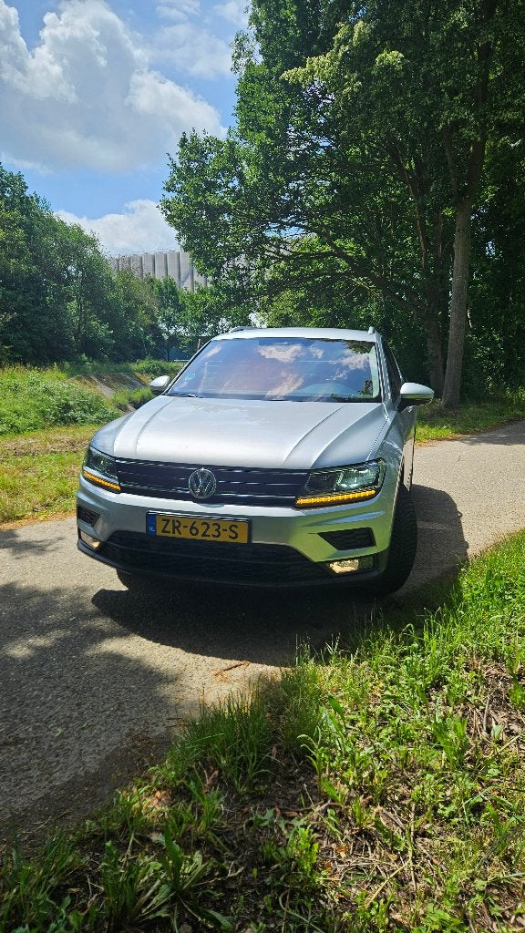 Volkswagen Tiguan 1.5 TSI ACT 150pk DSG 2019 Grijs, Stof, 1498 cc, 4 cilinders, 75 €/maand