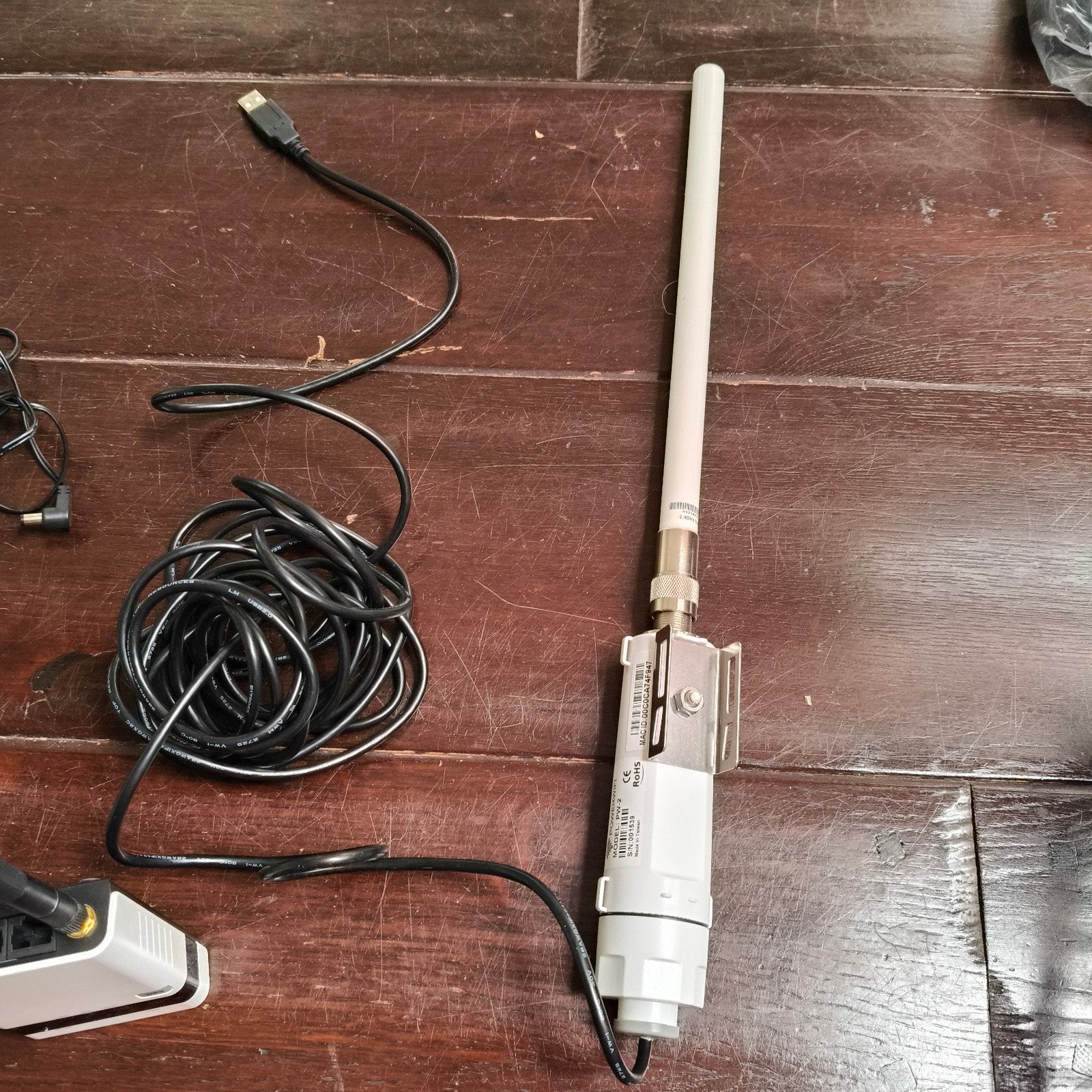 Wifi versterker met Antenne en Accessoires, Ophalen of Verzenden, Gebruikt, Router, Onbekend