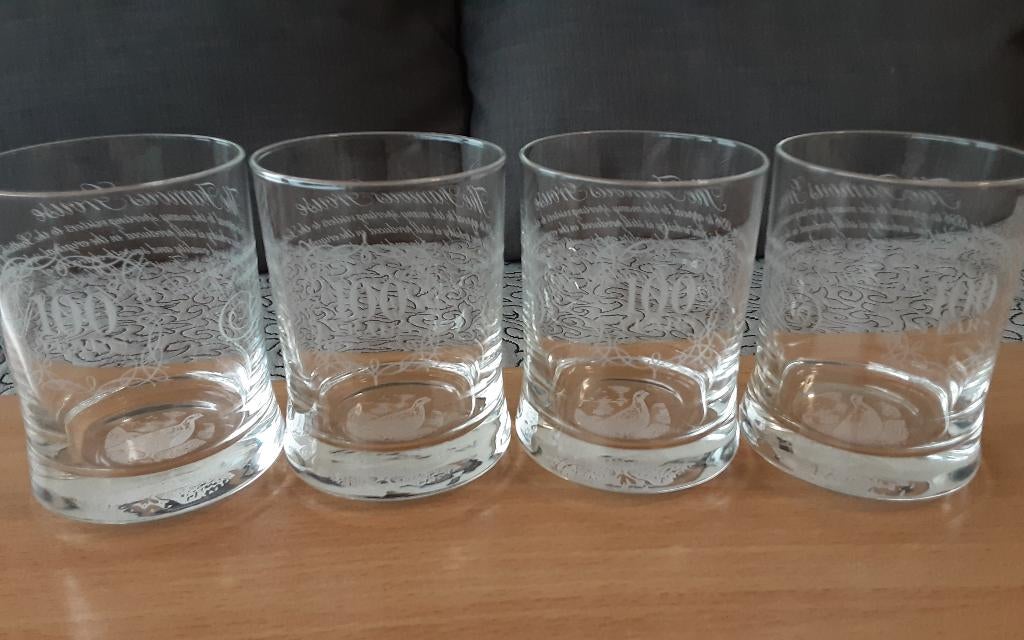 THE FAMOUS GROUSE glazen 100 years, 4 stuks, Verzamelen, Ophalen of Verzenden, Zo goed als nieuw, Borrel- of Shotglas
