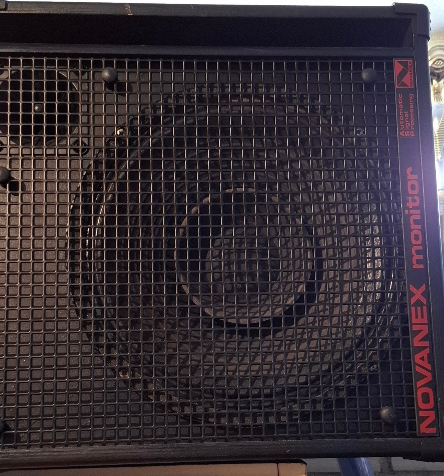 2x Novanex LM75 speakers met standaarden, Audio, Tv en Foto, Luidsprekers, Stereo speakers, Gebruikt, Inclusief standaarden, Ophalen