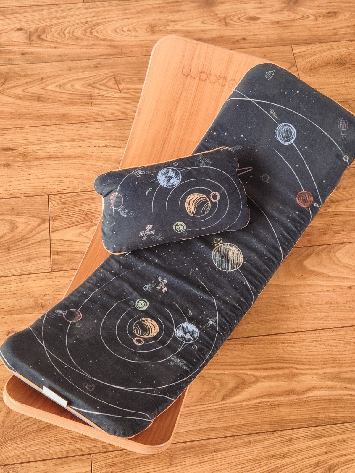 Wobbel Original met beschermlaag, deck & pillow (Space), Ophalen, Gebruikt