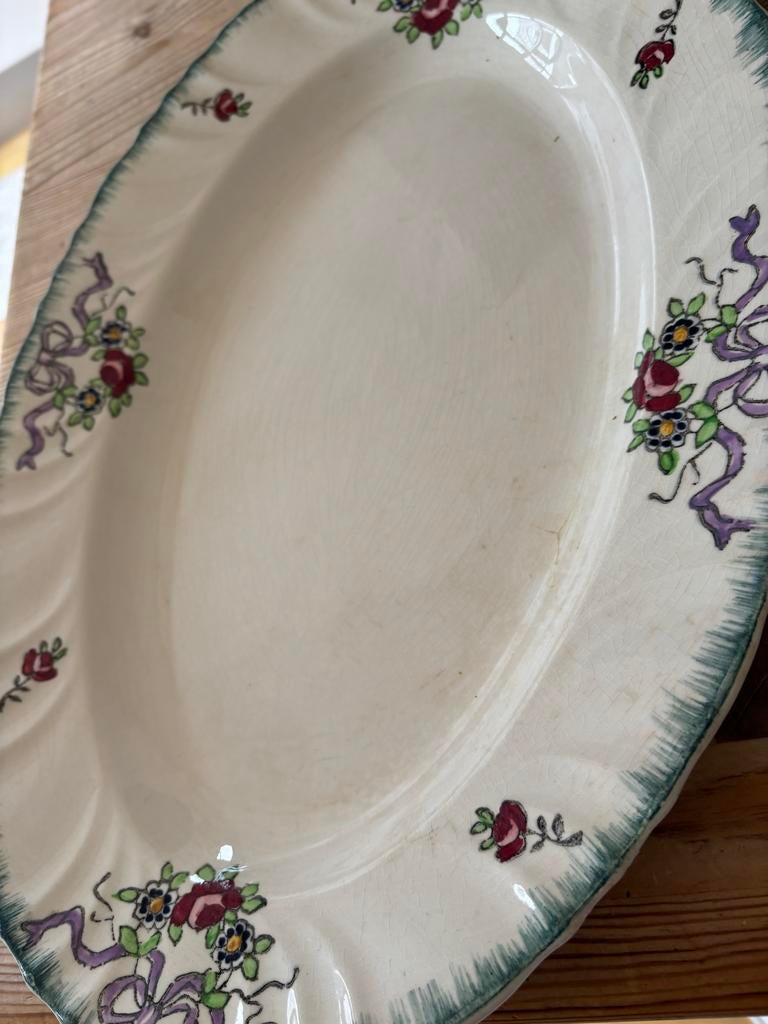 Antiek 13-delig Longwy Kerstservies - Dinerborden & Schotel, Ophalen