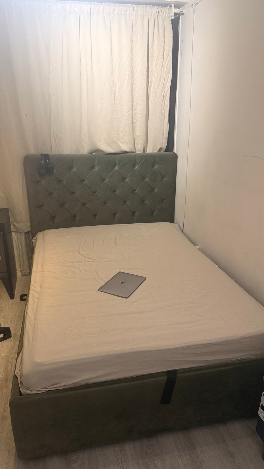 Boxspring met opbergruimte - Groen