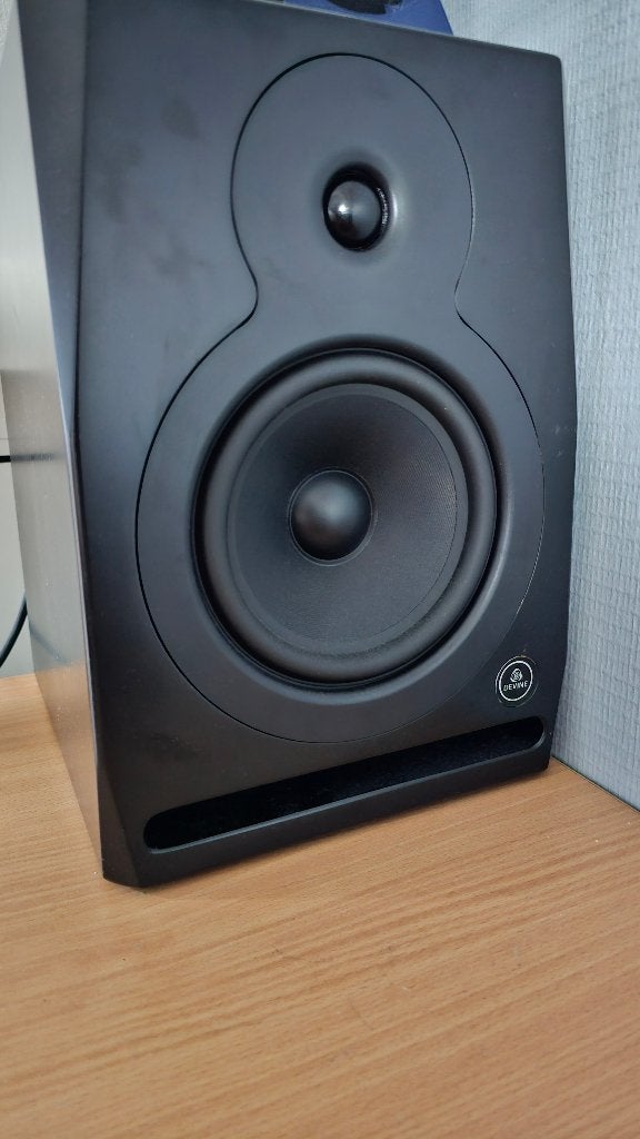Devine RX-6A Black actieve studiomonitor, Audio, Tv en Foto, Overige merken, Studiomonitor, 120 tot 150 watt, Ophalen of Verzenden