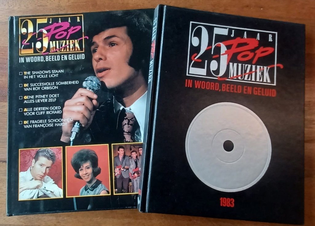 2x boek '25 jaar popmuziek // 1963-1964 + 1983 //, Boeken, Muziek, Ophalen of Verzenden, Gelezen, Artiest