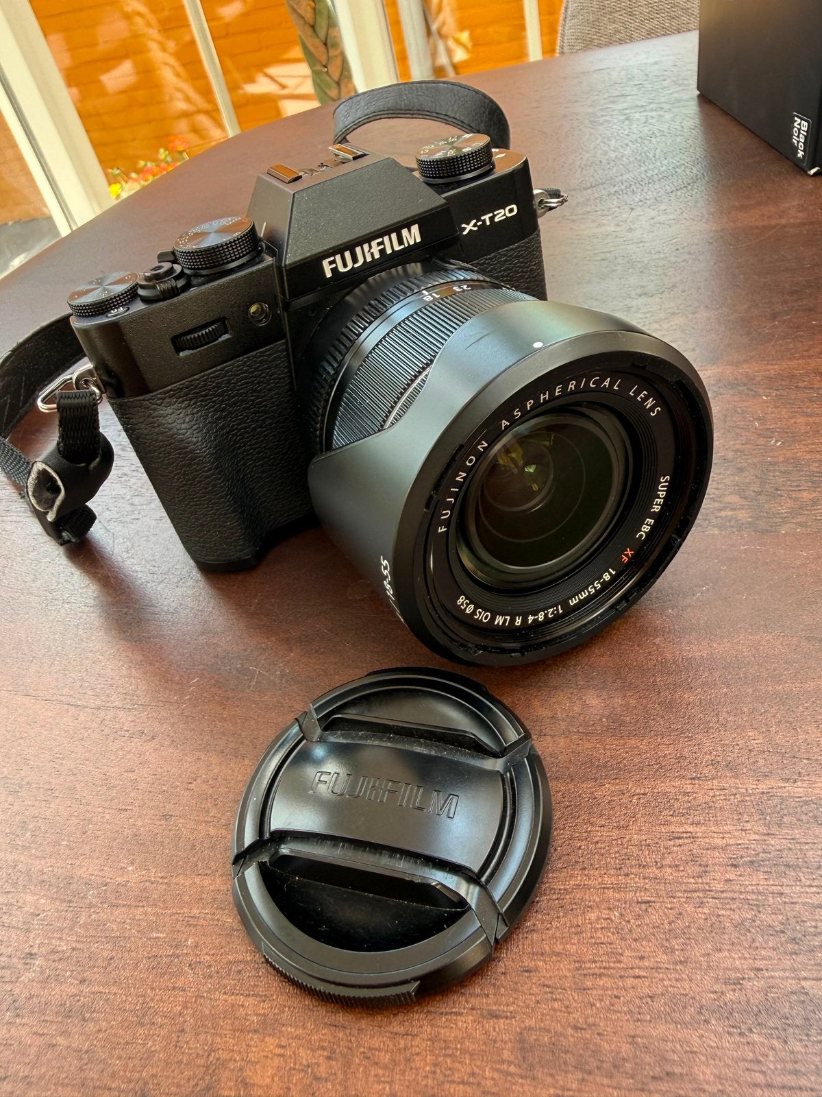Fujifilm X-T20 + XF 18-55mm | Nieuwstaat & <5000 clicks, Audio, Tv en Foto, Fotocamera's Digitaal, Ophalen of Verzenden, Zo goed als nieuw