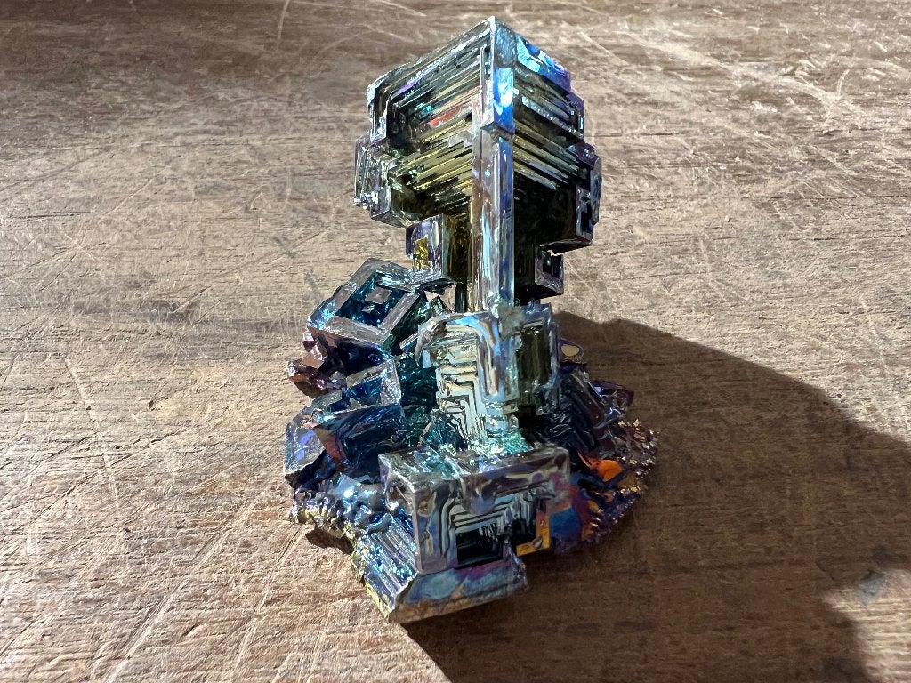 Bismuth clusters in diverse soorten en maten, pracht stukken, Ophalen of Verzenden, Mineraal