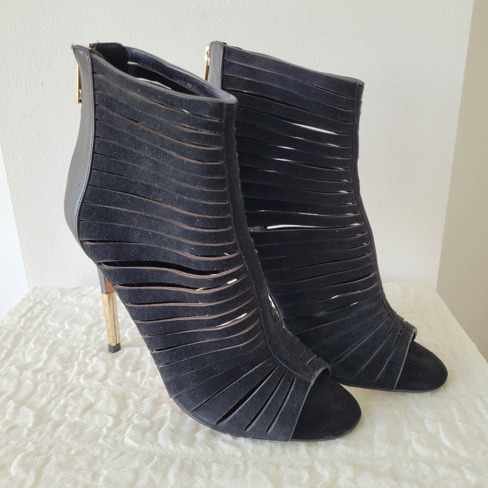 Marciano Guess suede enkellaarsjes pumps maat 40 zwart, Kleding | Dames, Schoenen, Zwart, Lage of Enkellaarzen, Ophalen of Verzenden