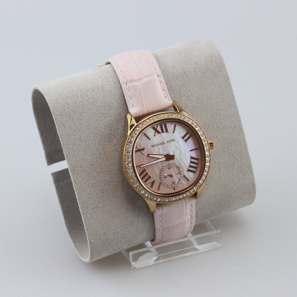 Michael Kors MK-4820 Dameshorloge, Michael Kors, Zo goed als nieuw, Support@michaelkors.com, 11 West 42nd Street
New York, NY 10036
United States
