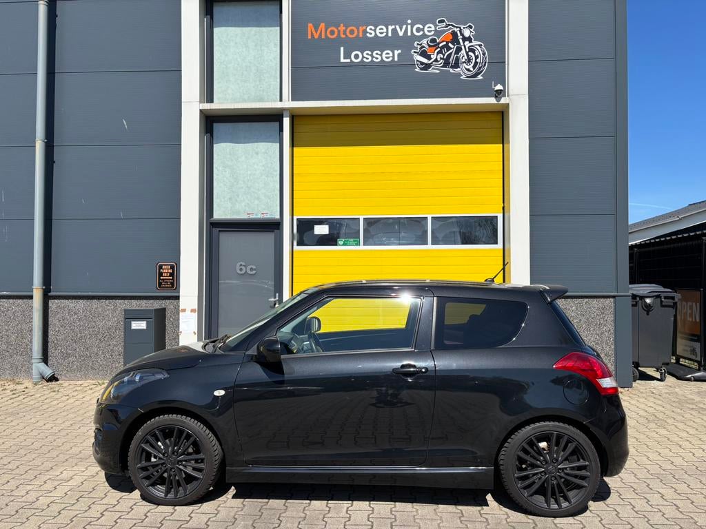 Suzuki Swift 1.6 3D Sport 2012 123.000km. Lees adv!!!, Voorwielaandrijving, 136 pk, Zwart, 4 cilinders
