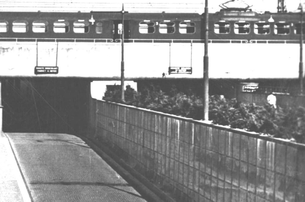 967277 Rotterdam 1950 Tunnel Beukelsdijk Gelopen met zegel, Verzamelen, Ophalen of Verzenden, 1940 tot 1960, Gelopen, Noord-Brabant