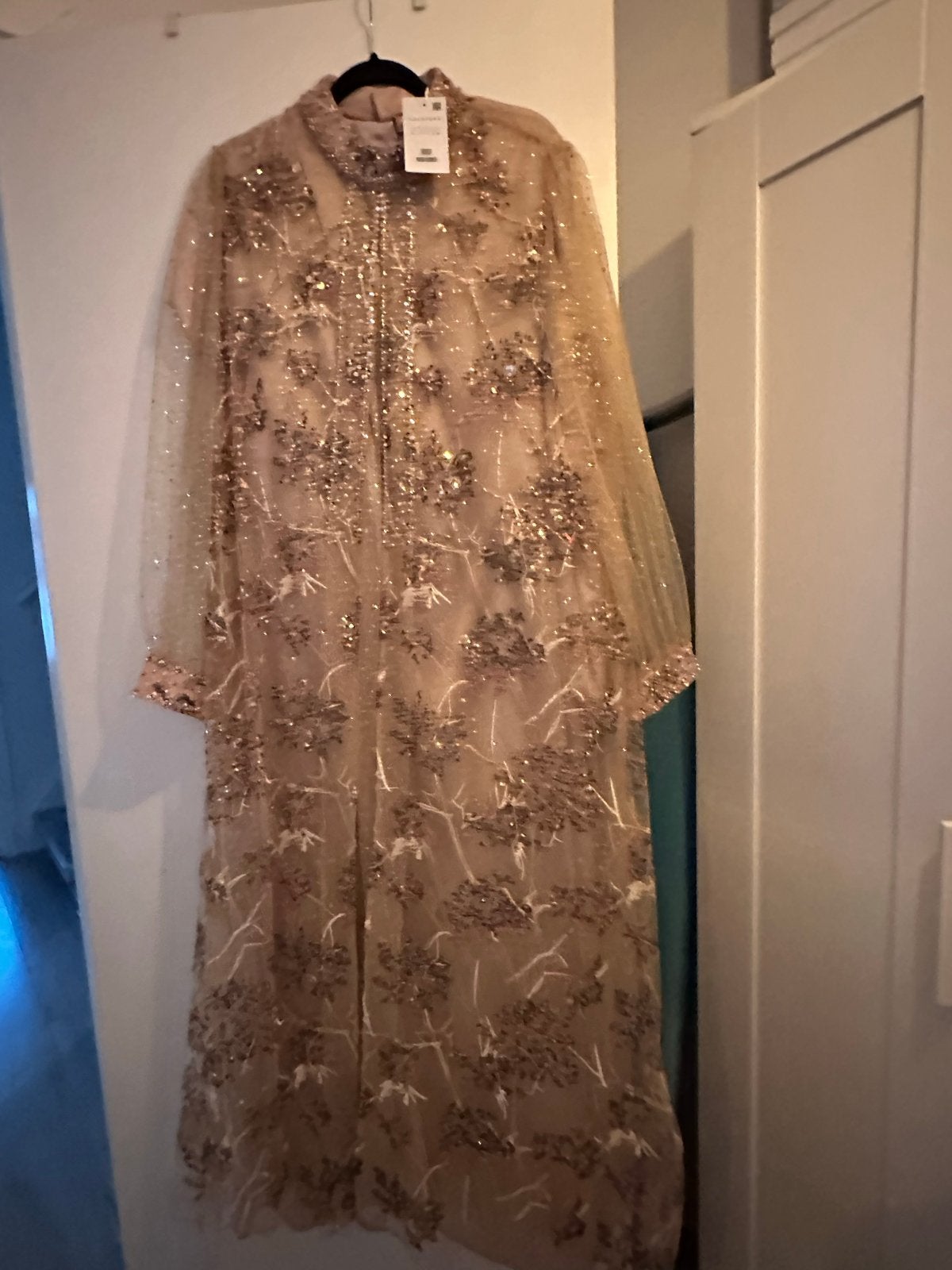 Gelegenheidsjurk LaceLook Galajurk/Abaya - Nieuw met tags, Kleding | Dames, Gelegenheidskleding, Galajurk, Beige, Maat 42/44 (L)