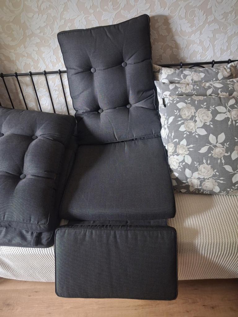 Luxe kussens 2 stuks. Gebruikt bij jysk stoelen. Zie foto., Ophalen of Verzenden