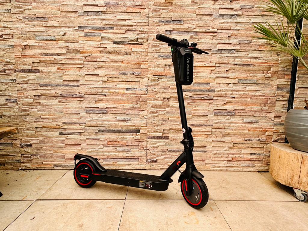 Elektrische Step 2026 NIEUW in Doos + Gratis Slot, Fietsen en Brommers, Steps, Zo goed als nieuw, Elektrische step (E-scooter)