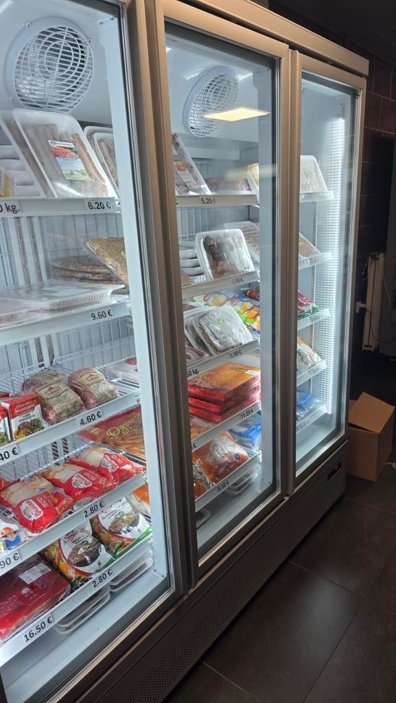 Koelkisten, koelvitrines en metalen schappen te koop, Zakelijke goederen, Kantoor en Winkelinrichting | Winkel en Inventaris, Ophalen of Verzenden
