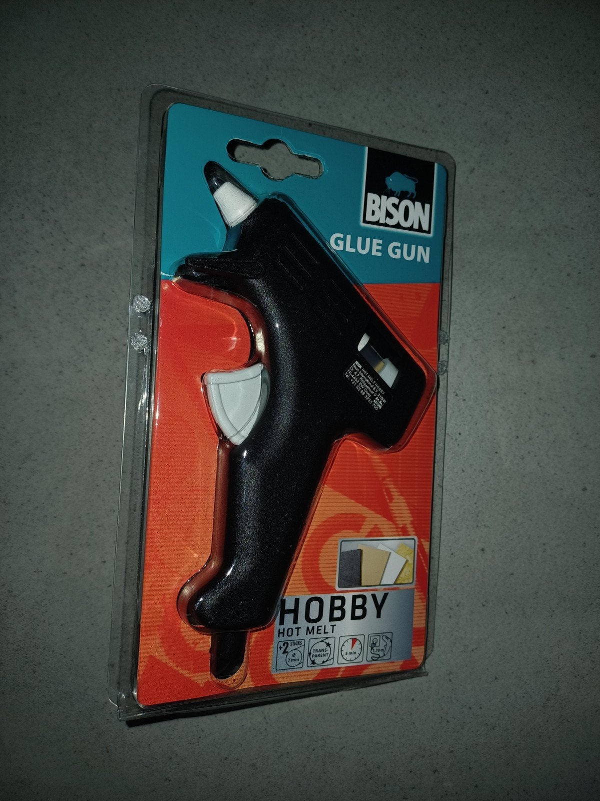 Bison Hobby Lijmpistool met Lijmsticks, Zwart, Geschikt voor karton, Overige thema's, Gereedschap of Toebehoren