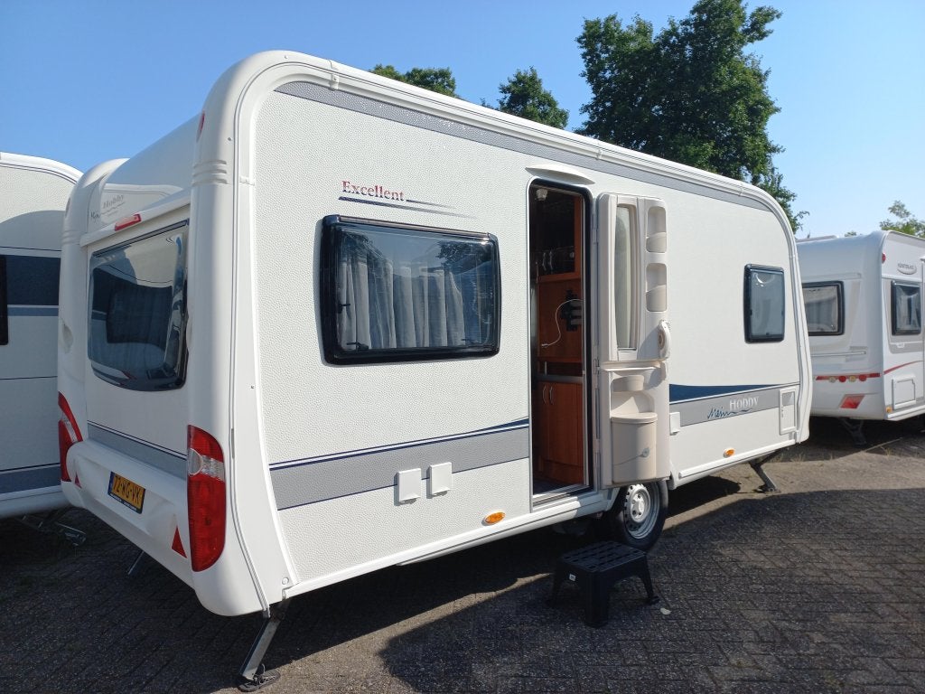 Hobby Excellent 495 UFE mover-voortent-TVbeugel, Caravans en Kamperen, Caravans, Bedrijf, 4 tot 5 meter, Tot en met 4, Rondzit