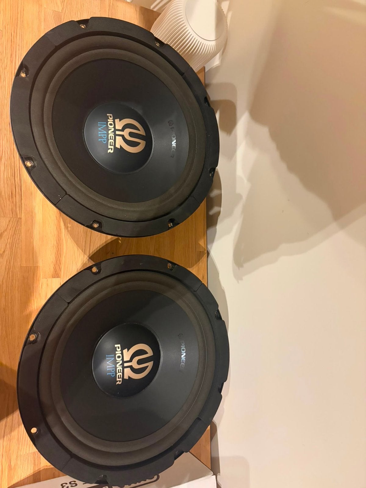 2x Pioneer TS-W302F Subwoofers - Schuurvondst, werking onbek, Subwoofer, Pioneer, Niet werkend, Ophalen