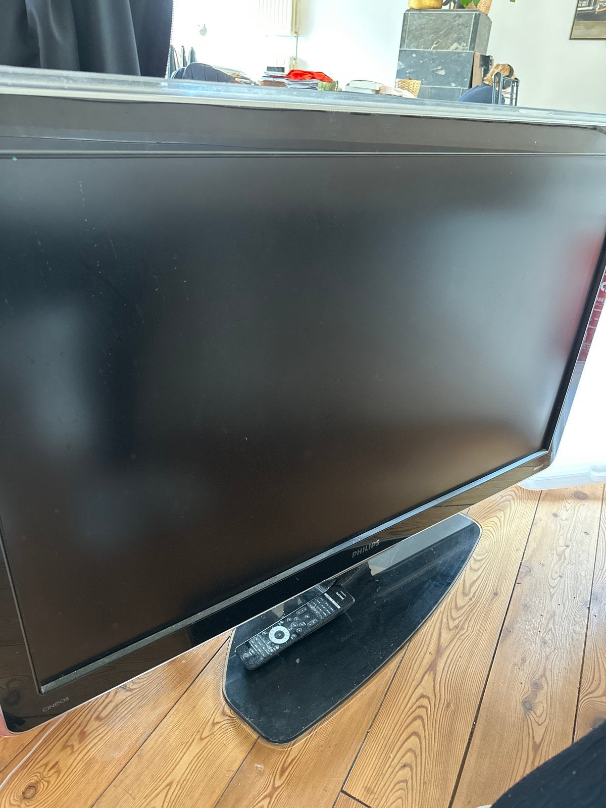 Philips TV - 110 cm breed, 60-70 cm hoog, Ophalen of Verzenden, Gebruikt, 100 cm of meer, Philips