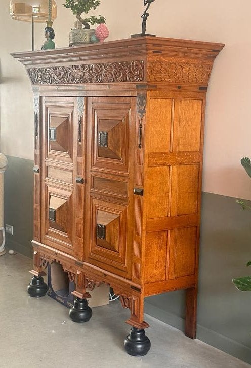 Prachtige massief eiken renaissancekast / antieke stijl, Ophalen