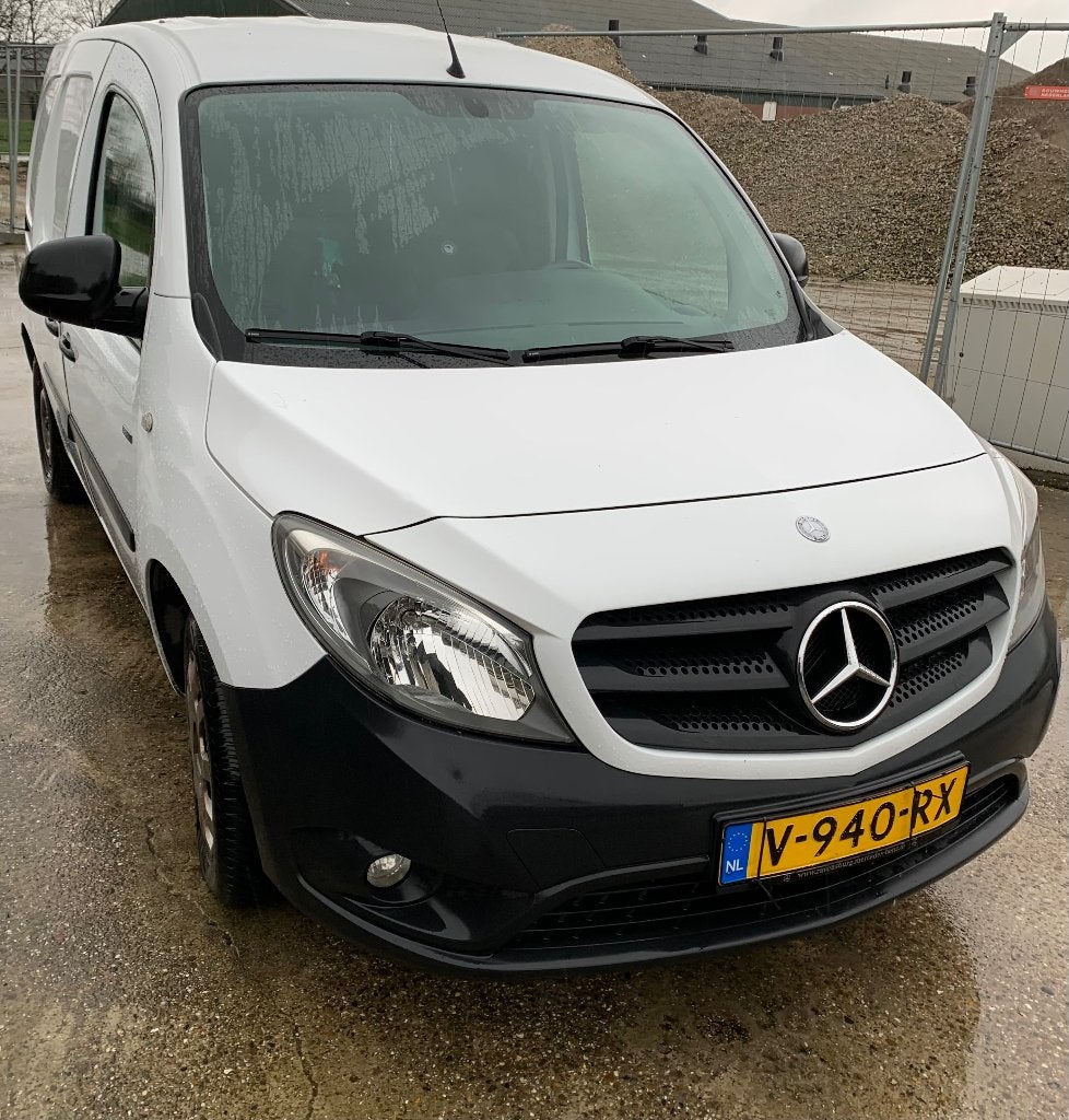 Mercedes-Benz Citan 1.5 CDI 66KW 2013, Auto's, Euro 5, Stof, Zwart, 4 cilinders