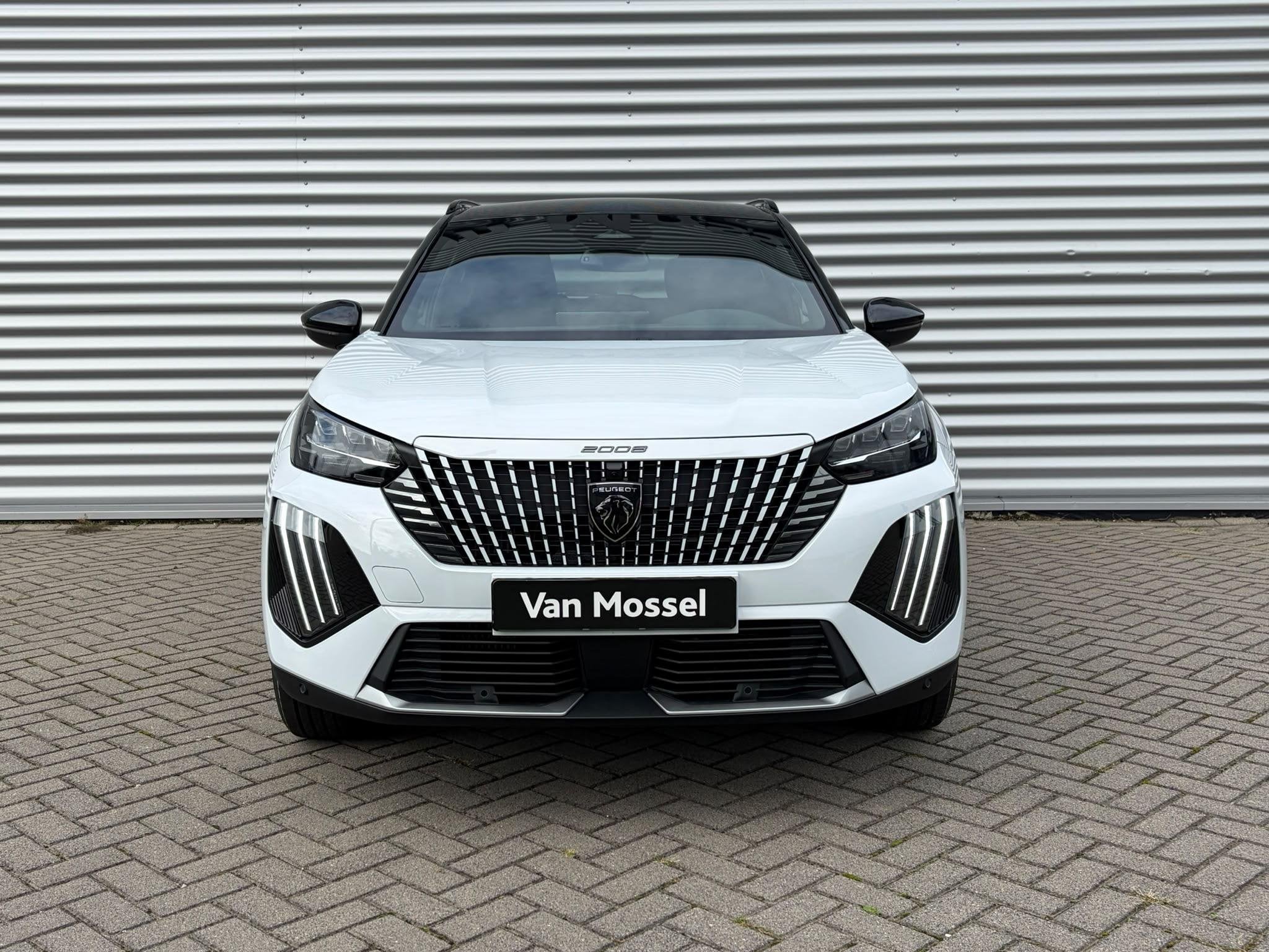 Peugeot 2008 Hybrid 145 GT - NIEUW UIT VOORRAAD - DIRECT RIJ, Gebruikt, Euro 6, 1199 cc, Leder en Stof