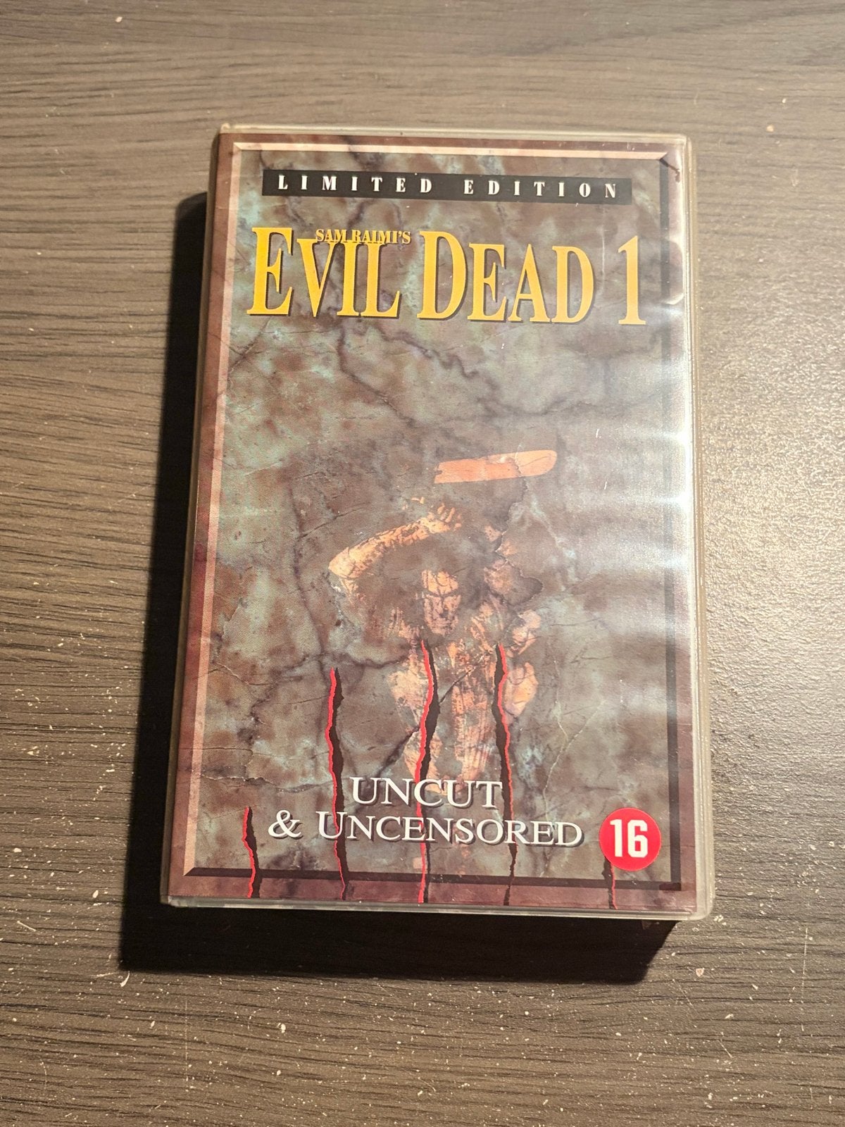 #3 Evil Dead 1-Limited Edition VHS(Ongeknipt & Ongecensureer, Horror, Nederlands ondertiteld, Gebruikt, Vanaf 16 jaar