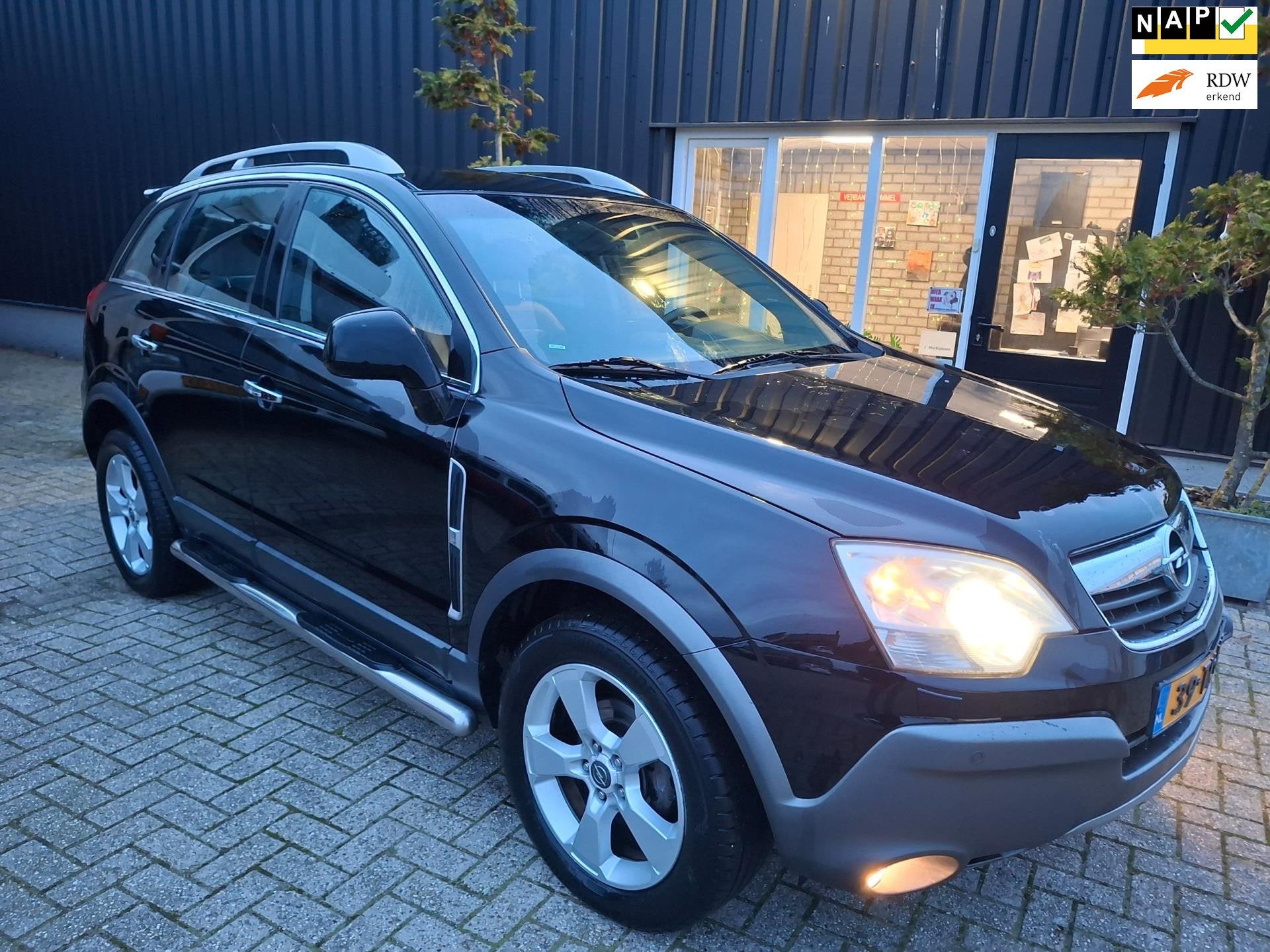 Opel Antara 3.2 V6 Cosmo, Auto's, Opel, Automaat, 3195 cc, 2000 kg, Zwart