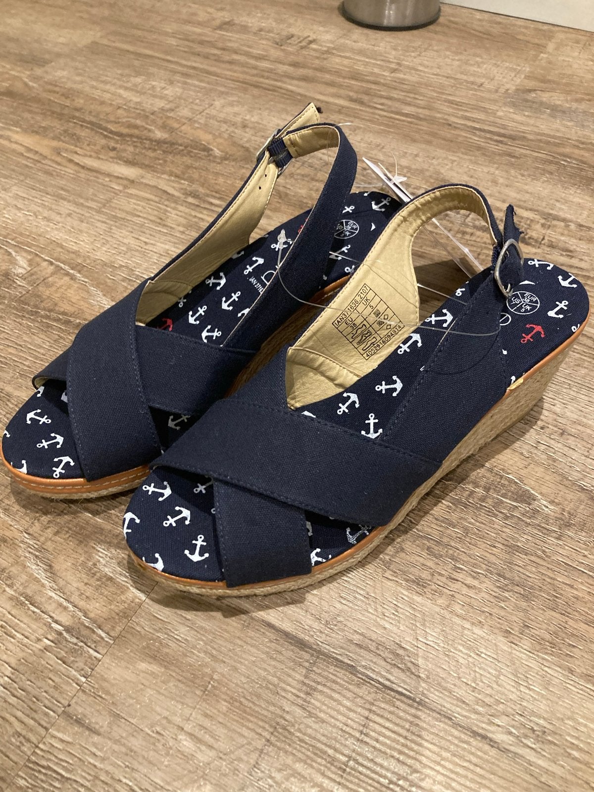 Esmara sleehak sandalen maat 38, Ophalen of Verzenden, Nieuw, Blauw, Sandalen of Muiltjes