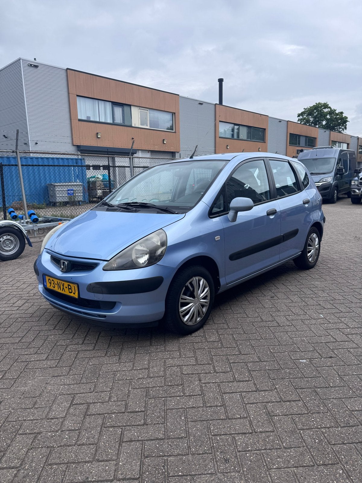 Honda Jazz 1.4 I 2004 Blauw I Airco, Auto's, Voorwielaandrijving, 83 pk, 450 kg, 40 €/maand