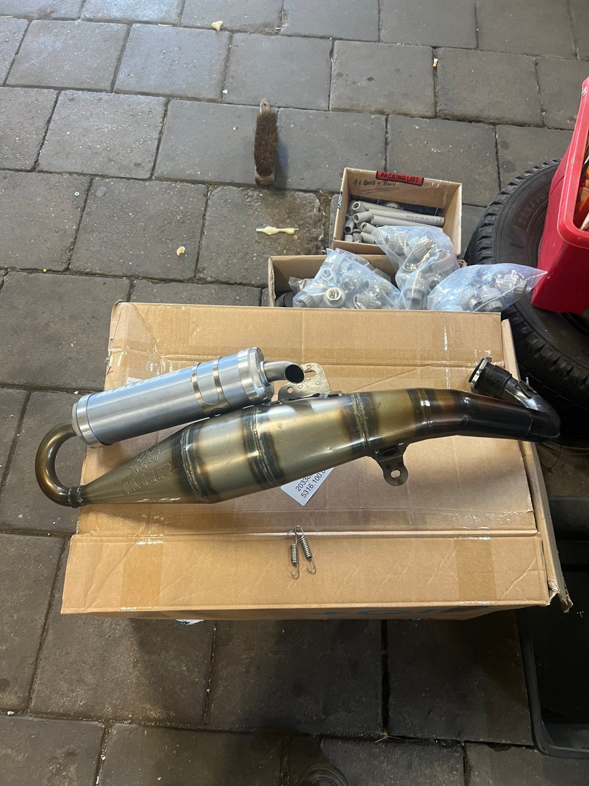 malossi uitkaat 125/180cc, Ophalen