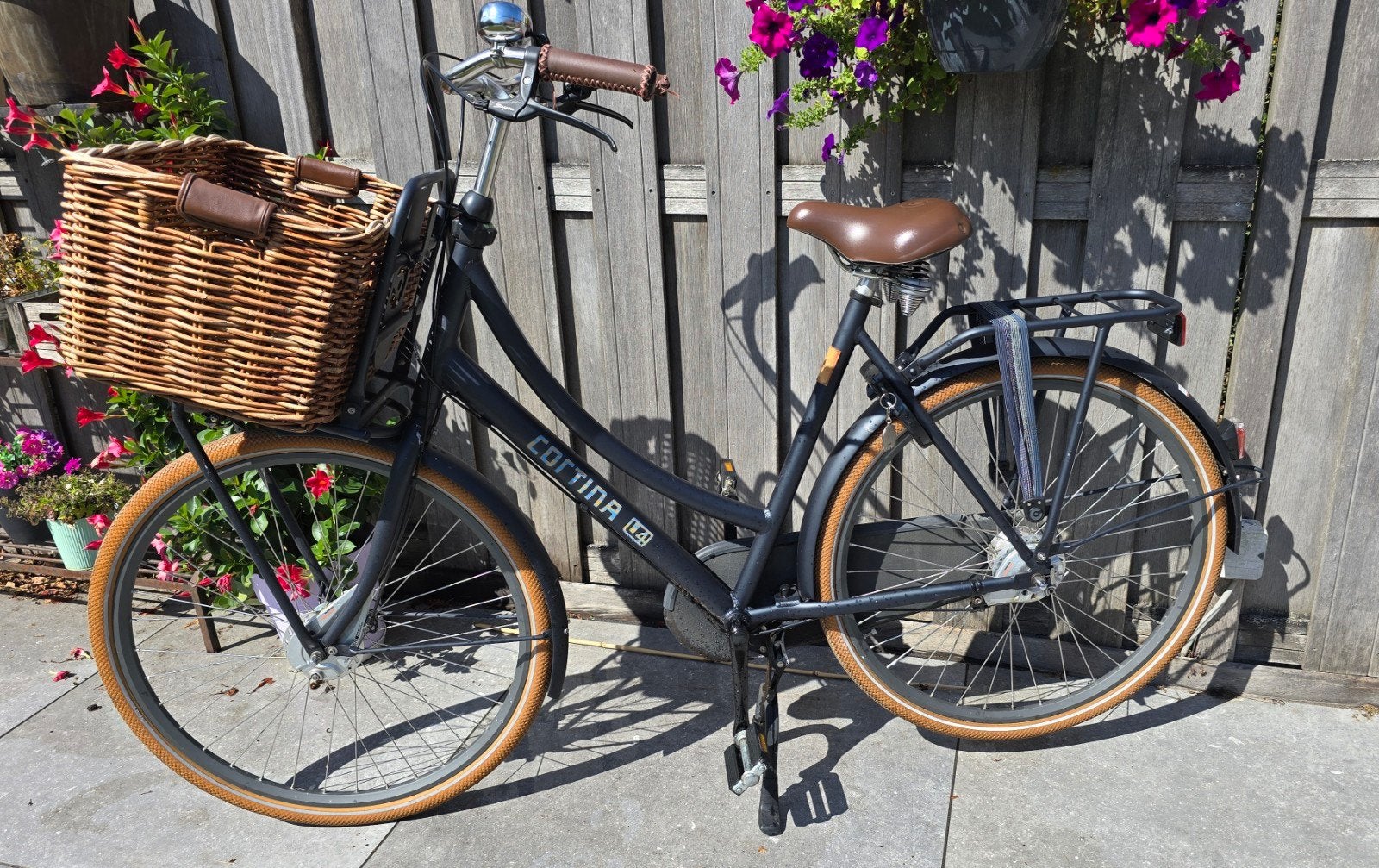 Cortina U4 transport 2022 57 cm smooth grey matt, Versnellingen, 56 cm of meer, Zo goed als nieuw, Ophalen
