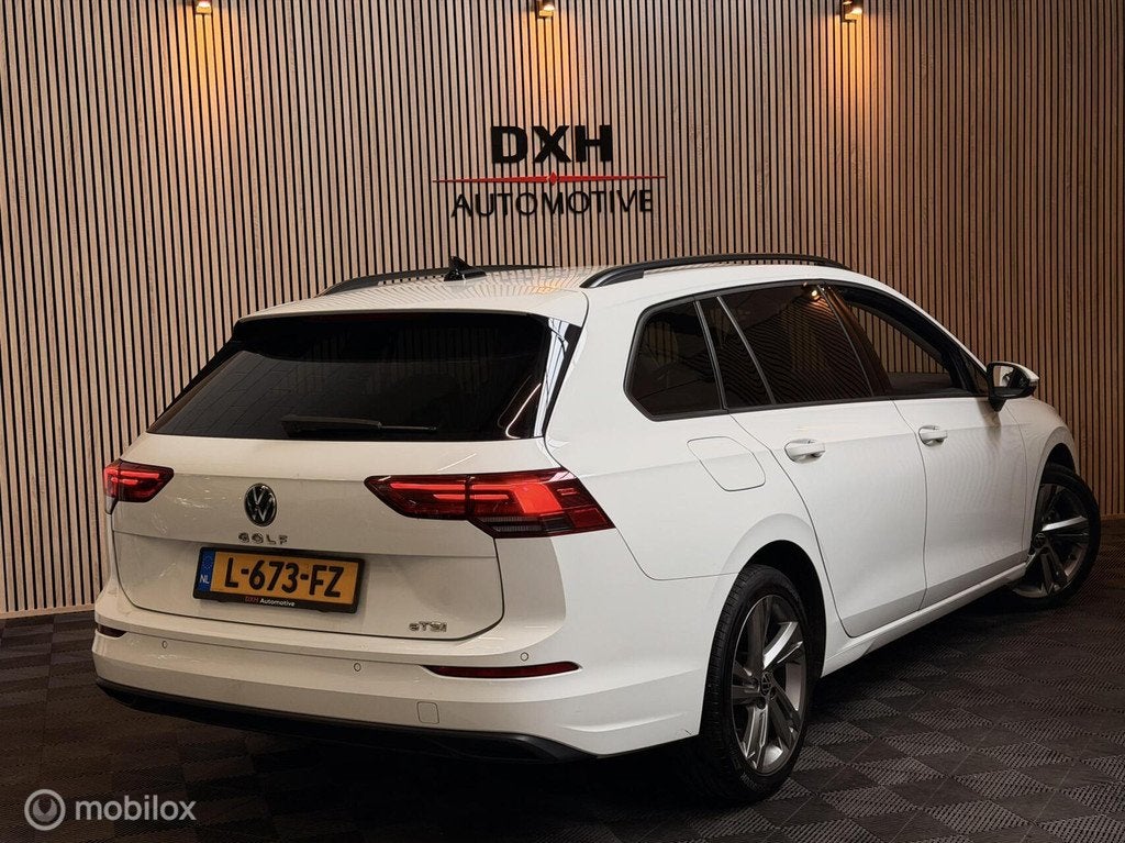 Volkswagen Golf Variant 1.0 eTSI Life BTW! DSG VIRTUAL CARPL, Auto's, Volkswagen, Stof, Gebruikt, 19 km/l, 1265 kg
