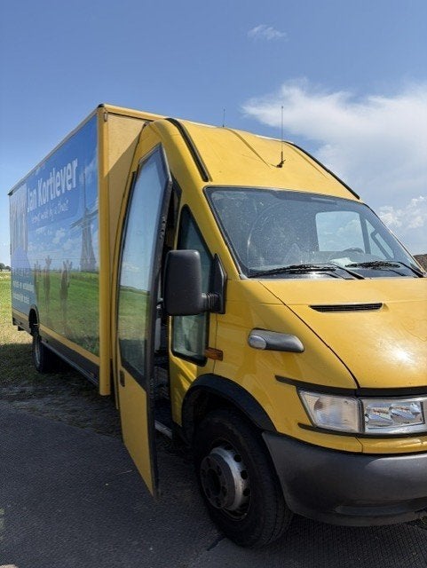 Verkoopwagen, Auto's, Vrachtwagens, Iveco, Geel, Overige kleuren, Diesel