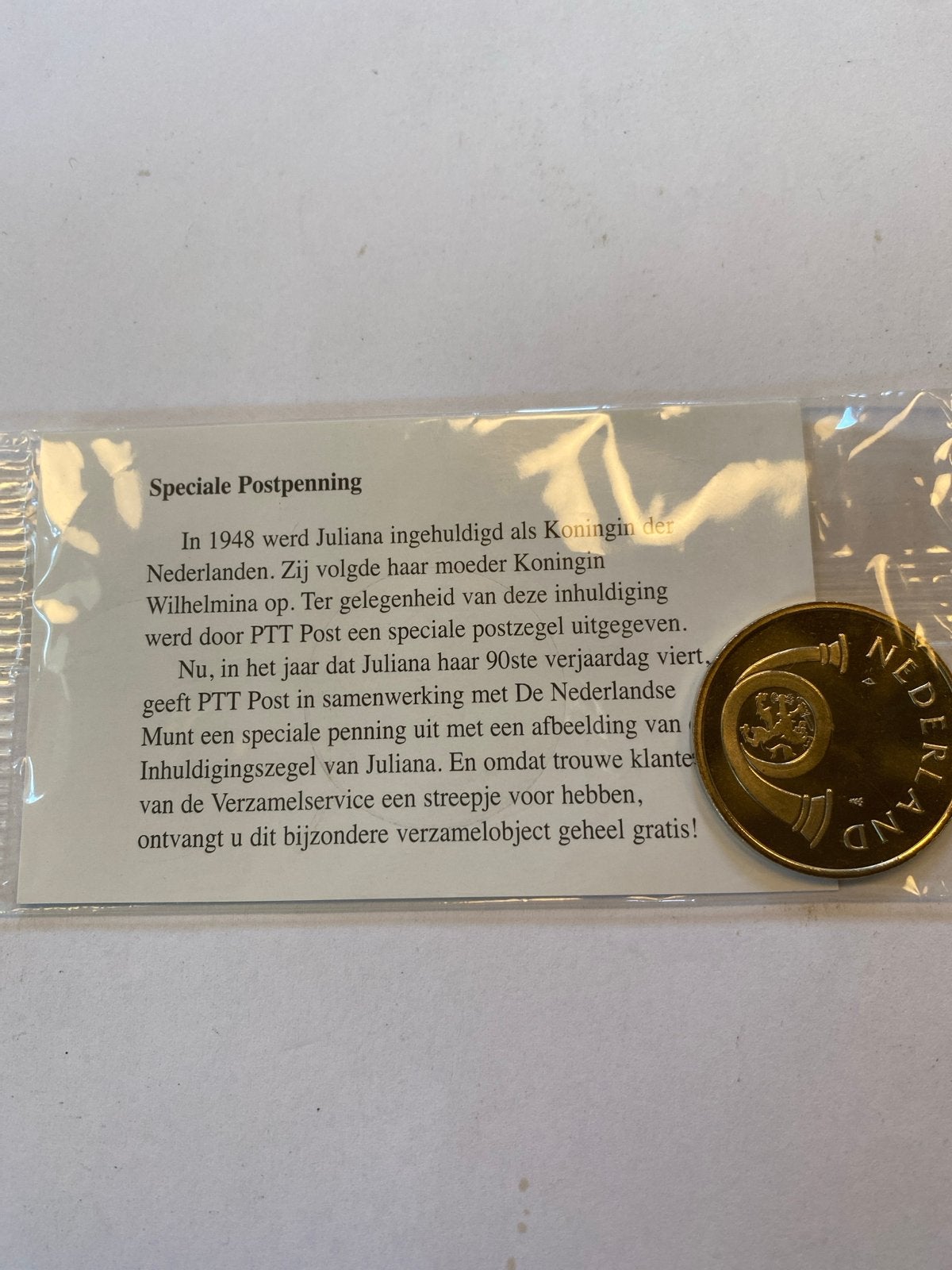 Speciale Postpenning Juliana 90ste verjaardag PTT Post, Postzegels en Munten, Ophalen of Verzenden, Overige materialen, Nederland