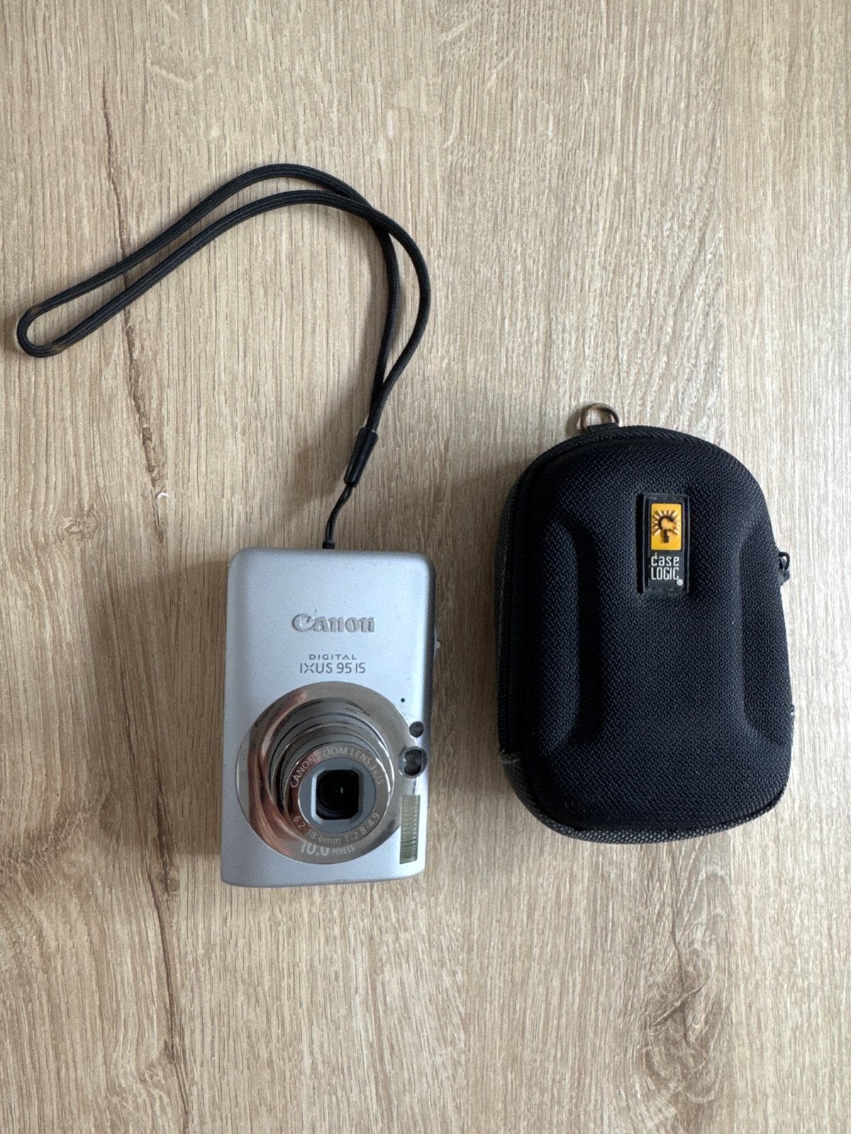 Canon Digital IXUS 95 IS - Voor onderdelen (lens defect), Canon, Oplader, Ophalen of Verzenden, Compactcamera