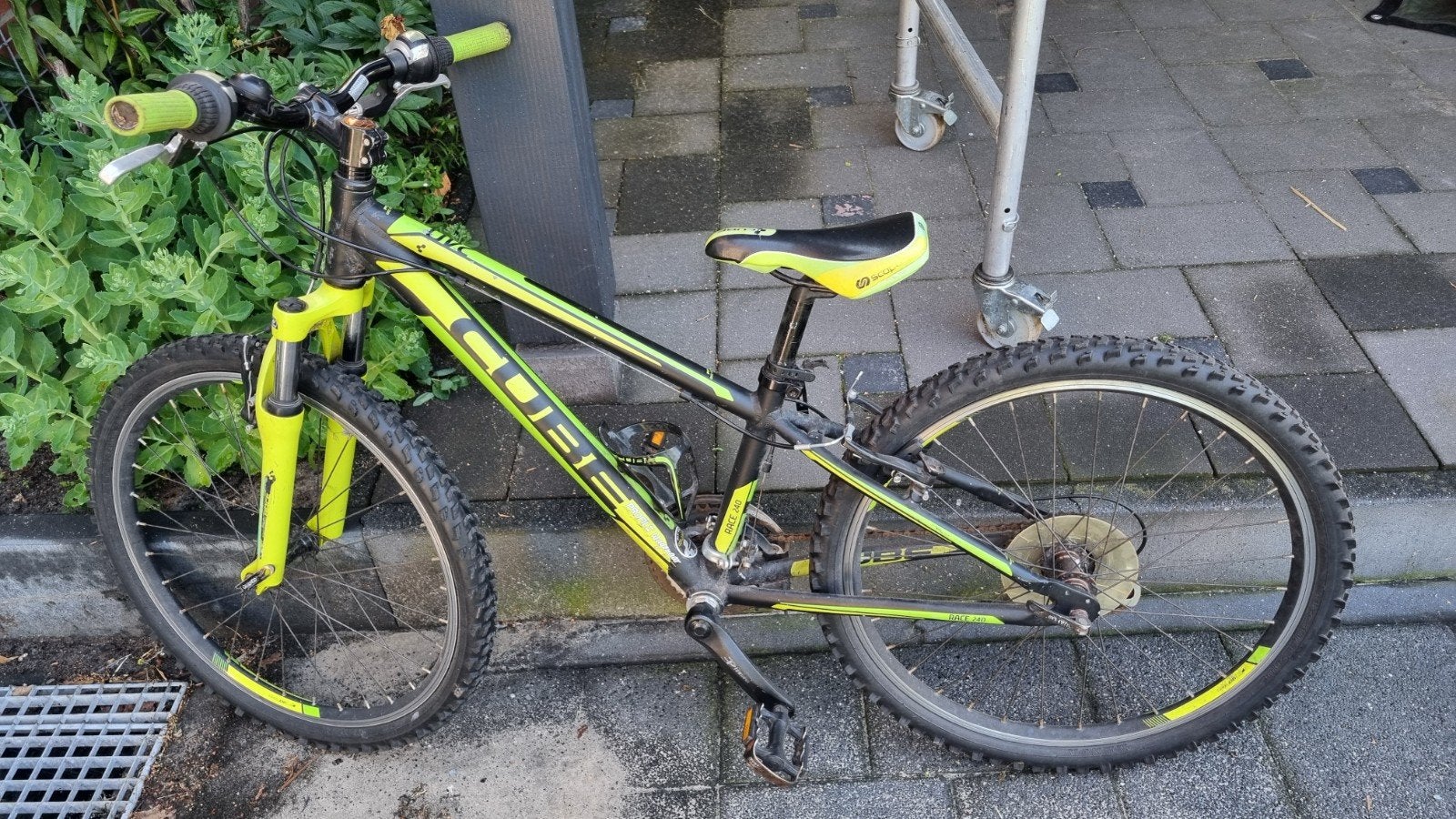 Cube Race 240 24 inch mountainbike, Gebruikt, Versnellingen, Minder dan 49 cm, Ophalen