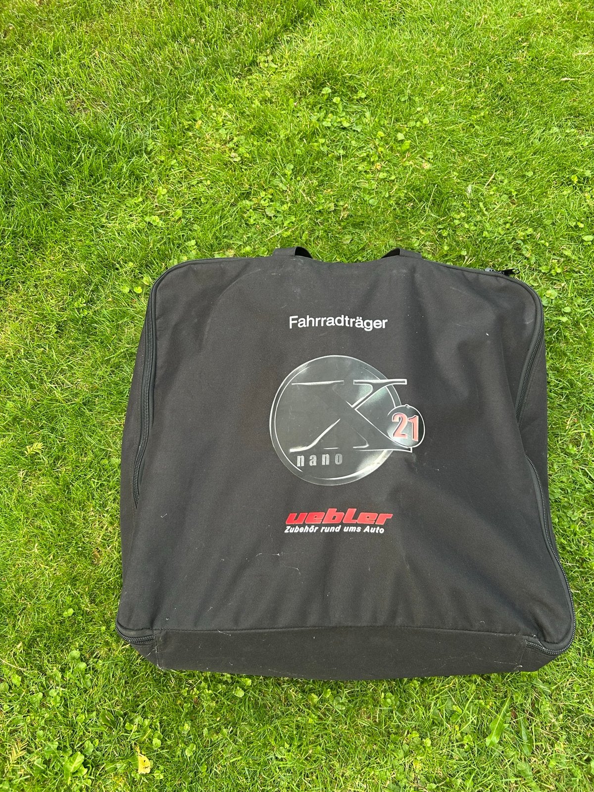 Uebler X21 kantelbare fietsendrager voor 2 E-bikes, Auto diversen, Fietsendragers, Ophalen, Gebruikt, 2 fietsen, Trekhaakdrager