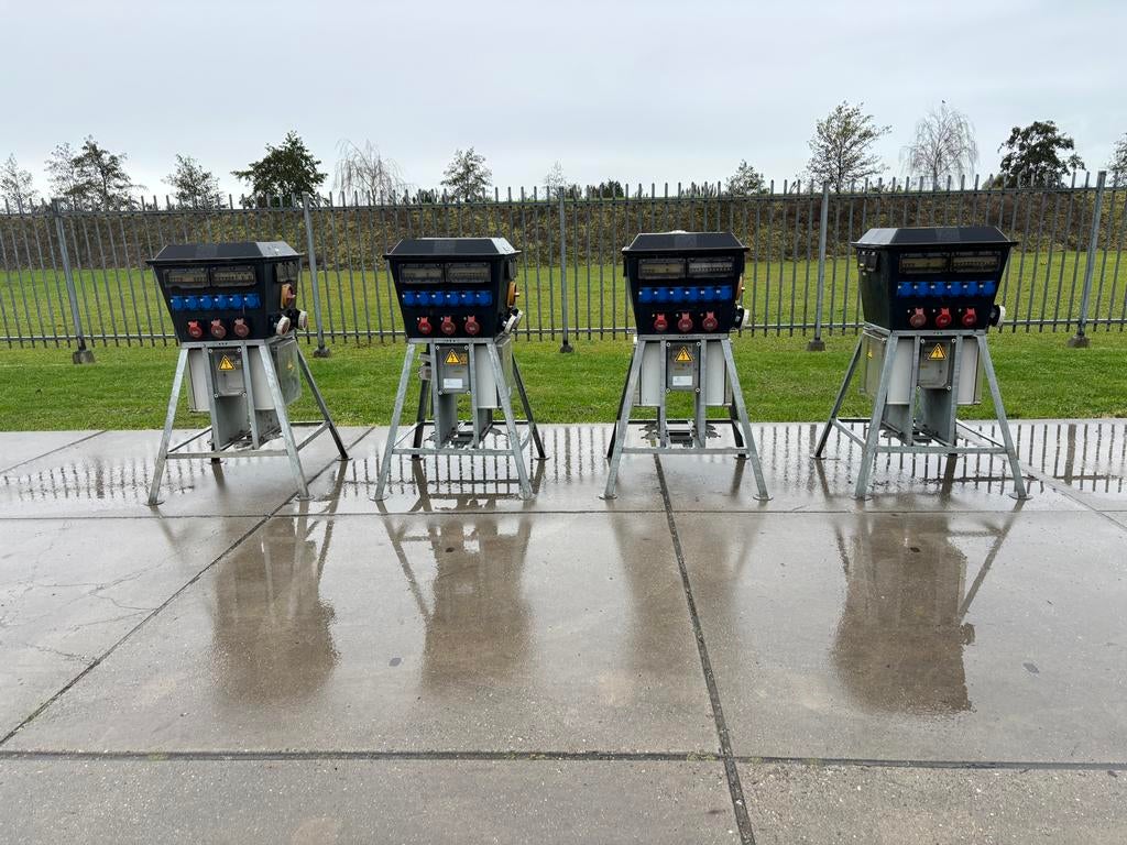 4x Bos Elektro Grande Stroomverdeelkasten 400A, Ophalen