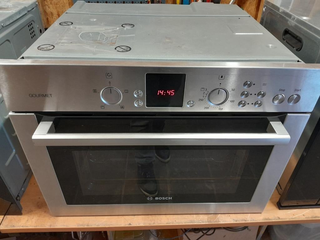 NETTE BOSCH HBC84K551N COMBI MAGNETRON/OVEN TE KOOP, Bosch, Combimagnetron, Crisp, Gebruikt
