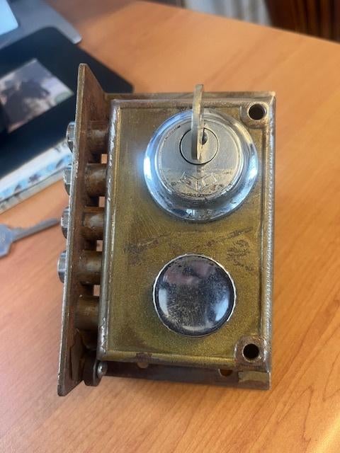 Vintage veiligheidsslot met stiften meerpunts insteekslot, Ophalen, Gebruikt, Slot